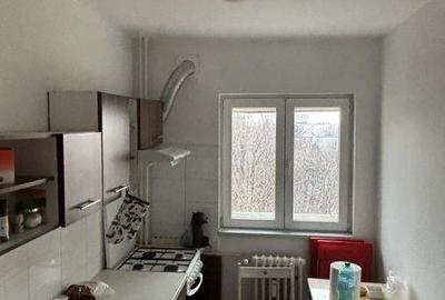 Apartament cu 3 camere decomandat, mobilat în Valea Oltului - 4