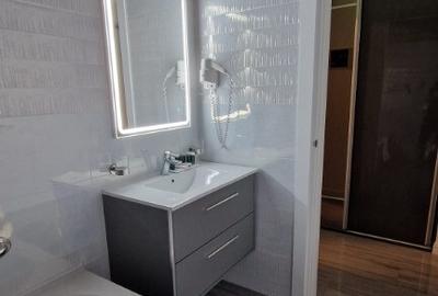 Studio 1 camera White Tower Mamaia - 5