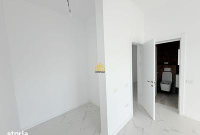 Casă cu 4 camere cu Teren 300 Mp în Domnești - 6