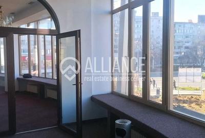 Inchiriere spatiu comercial de 400 mp - 1