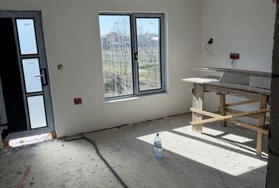 Casă cu 4 camere în Bradu - 5