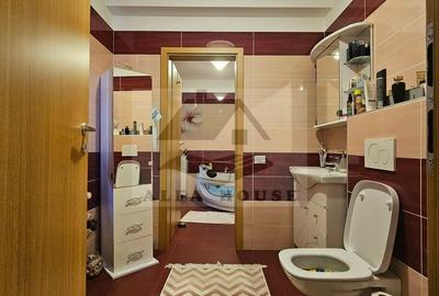 Casă individuală cu 5 camere cu Canalizare în Tractorul - 15