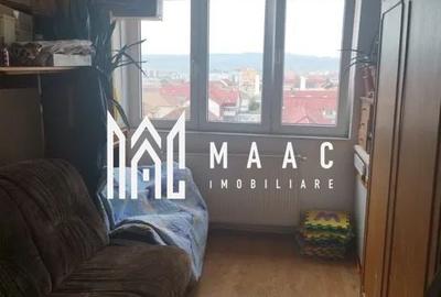Apartament cu 3 camere decomandat, mobilat în Vasile Aaron - 2