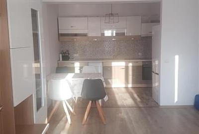 Apartament cu 2 camere semidecomandat, mobilat în Iris