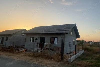 Casa de vanzare - 1