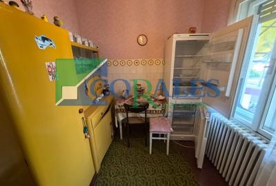 Casă individuală cu 6 camere cu Teren 150 Mp în Girocului - 10