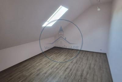 Casă cu 5 camere cu Teren 462 Mp în Central - 2
