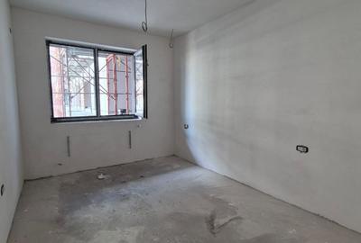 Grand Arena Ap. 3 camere decomandat 79mp - 4