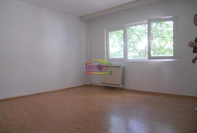 Inchiriez ap. cu 3 camere In Pipera – Strada Avionului de la 1.0 - 3