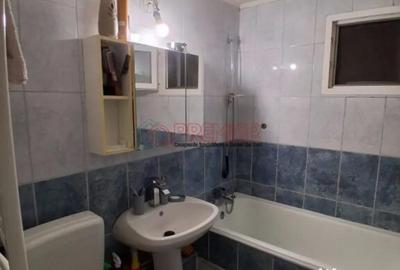 Apartament cu 4 camere semidecomandat în Berceni - 1