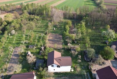 Casă cu 4 camere în Cicârlău - 6