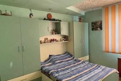 Apartament cu 2 camere decomandat în Petros - 2