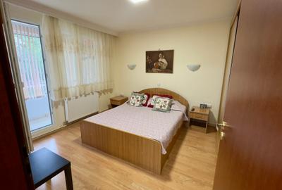 Apartament 3 camere decomandat, centrala proprie, 5 min metrou Raul Doamnei - 6