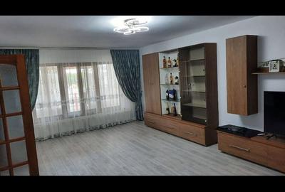 Casă cu 5 camere în Golești - 6