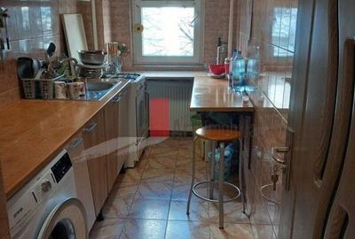 Garsonieră decomandată în Apărătorii Patriei - 18