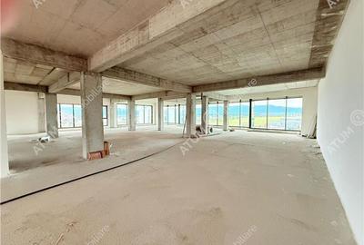 Spatiu comercial si birouri de vanzare in Sibiu zona Shopping City - 3