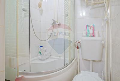 Garsonieră decomandată în ISR - 8