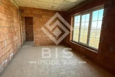 Casă pe Valea Sigmirului cu Priveliște Deosebită - 9