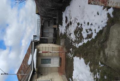 Casă în Gugești - 3