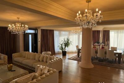 Casă cu 7 camere cu Teren 800 Mp în Central - 12