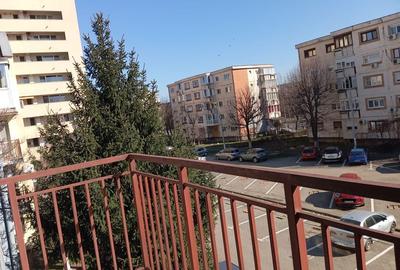 Apartament cu 2 camere decomandat în Micălaca - 2
