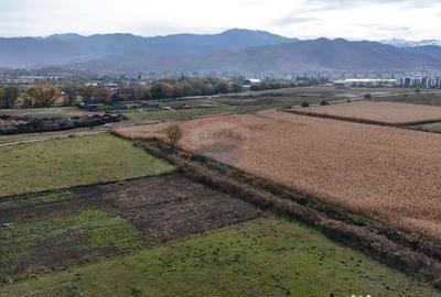 Teren de 921 mp, în Bartolomeu - 4