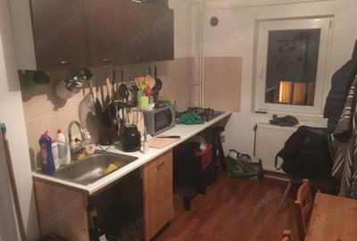 Apartament cu 3 camere semidecomandat în Buziașului - 6