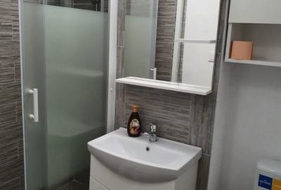 Garsonieră în Titan