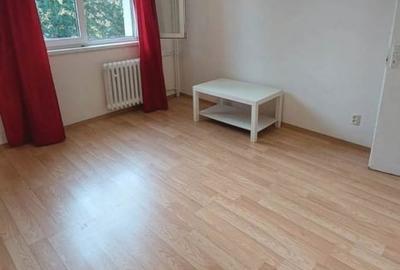 2 camere Metrou Titan, - 9