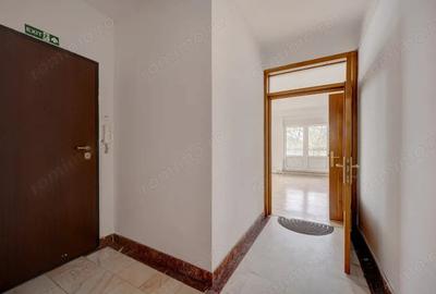Apartament cu 5 camere decomandat în Primăverii - 3