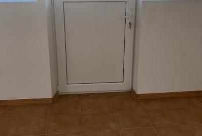 Spatiu Comercial 37 mp - 2