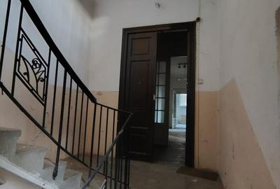 Casă individuală cu 12 camere cu Teren 160 Mp în Dorobanți - 15