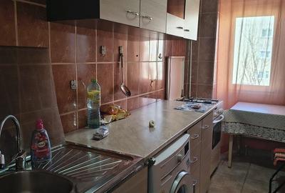 Garsonieră decomandată, mobilată în Vitan Mall - 5