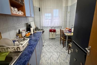 Apartament cu 2 camere decomandat în Vitan - 4