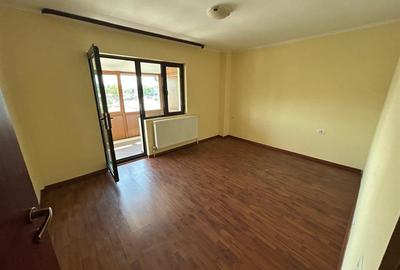 Apartament cu 2 camere semidecomandat în Obor - 3