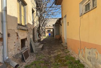 Teren de 220 mp, în Obor - 10