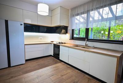 Casă cu 6 camere cu Teren 451 Mp în Drumul Poienii - 23