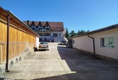 Casă cu Teren 4200 Mp în Central - 17