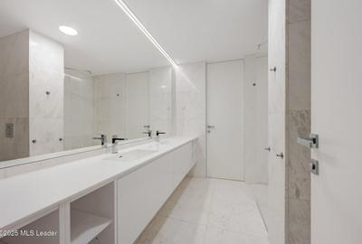 Apartament 3 dormitoare in One Charles de Gaulle - 11