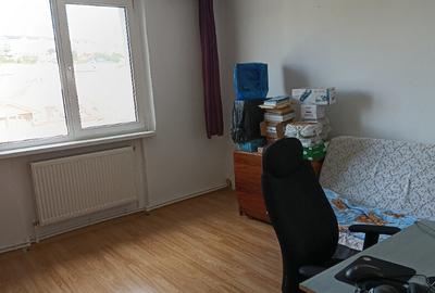 Vand sau schimb apartament 3 camere - 9