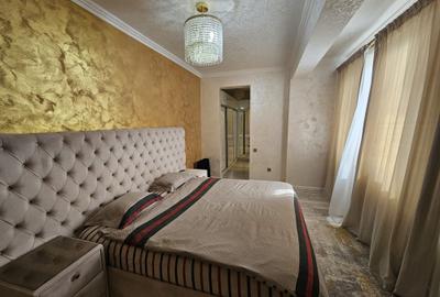 Apartament cu 3 camere semidecomandat în Central - 4