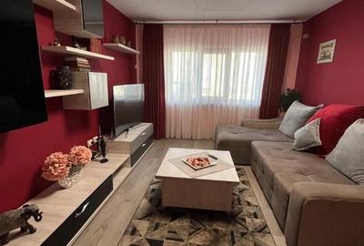Apartament cu 2 camere decomandat, mobilat în Trocadero