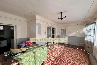 Casă cu 4 camere cu Teren 2243 Mp în Românești - 8