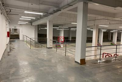 Spațiu comercial, de 1,500 mp, în Politehnica - 7