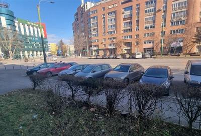 Apartament de doua camere , zona Centrul Civic