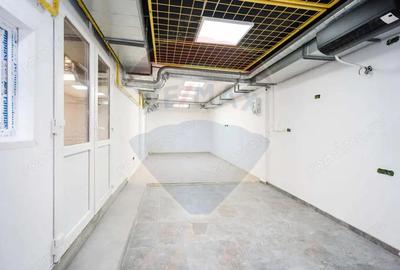 Spa?iu comercial de 218.14mp de inchiriat in zona Bd. Independentei - 13