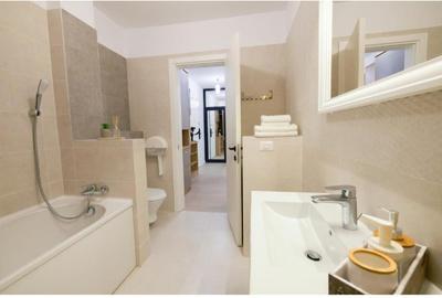 Apartament cu 2 camere decomandat în Central - 5