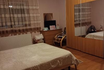 Casa cu 3 camere - 3