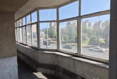 Apartament cu 3 camere semidecomandat în Central - 4
