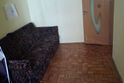 Apartament cu 3 camere semidecomandat în Central - 5